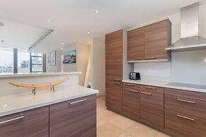 Mountain Marina Luxury Apartments