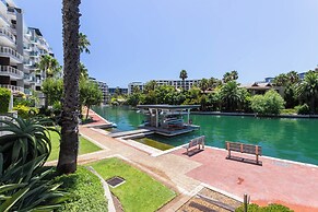 Mountain Marina Luxury Apartments