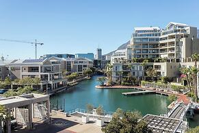 Mountain Marina Luxury Apartments