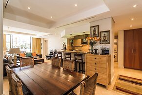 Mountain Marina Luxury Apartments