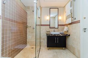 Mountain Marina Luxury Apartments