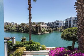 Mountain Marina Luxury Apartments