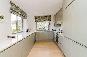 Mountain Marina Luxury Apartments