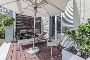 Mountain Marina Luxury Apartments