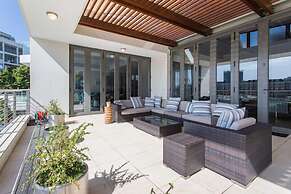 Mountain Marina Luxury Apartments