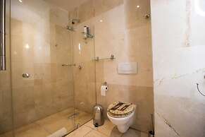 Mountain Marina Luxury Apartments