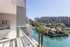 Mountain Marina Luxury Apartments