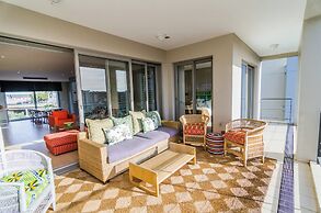 Mountain Marina Luxury Apartments