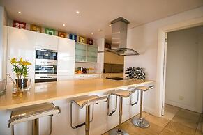 Mountain Marina Luxury Apartments