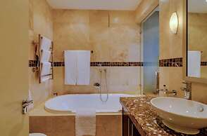 Mountain Marina Luxury Apartments