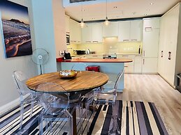 Mountain Marina Luxury Apartments