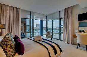 Mountain Marina Luxury Apartments