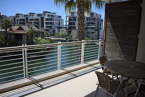 Mountain Marina Luxury Apartments