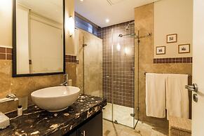 Mountain Marina Luxury Apartments