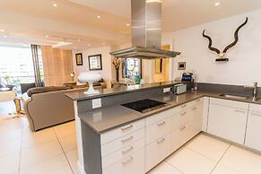 Mountain Marina Luxury Apartments