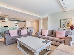 Mountain Marina Luxury Apartments