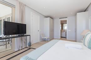 Mountain Marina Luxury Apartments