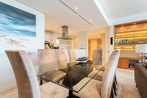 Mountain Marina Luxury Apartments