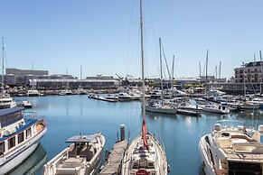 Mountain Marina Luxury Apartments