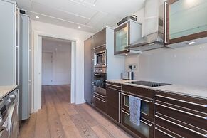 Mountain Marina Luxury Apartments