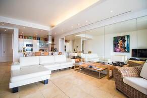 Mountain Marina Luxury Apartments