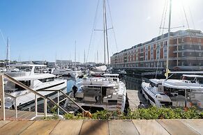 Mountain Marina Luxury Apartments