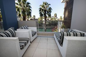 Mountain Marina Luxury Apartments