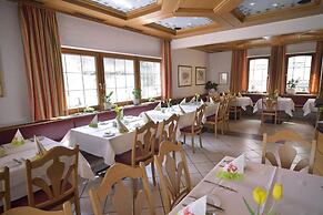 Hotel - Restaurant Hirsch