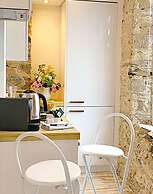 Live and Let Live Inn