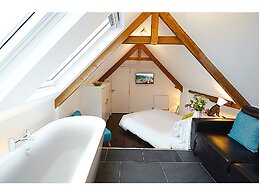 Live and Let Live Inn