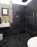 Live and Let Live Inn