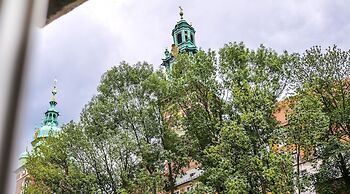 Exclusive Royal Apartments