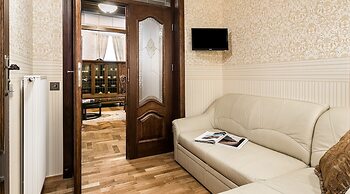 Exclusive Royal Apartments