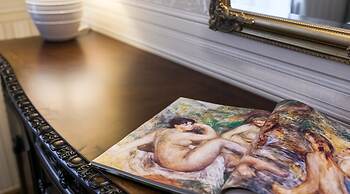 Exclusive Royal Apartments