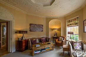 Darwin's Townhouse