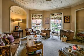 Darwin's Townhouse