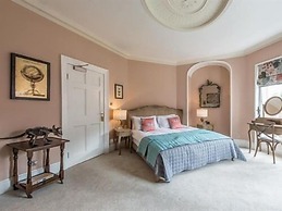 Darwin's Townhouse