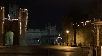 Castle View Guest House