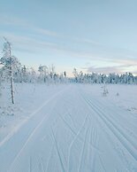Arctic Guesthouse & Igloos
