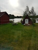 Arctic Guesthouse & Igloos