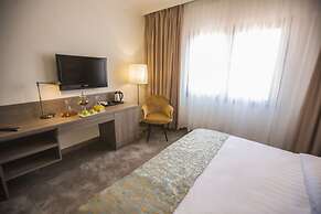 The Sanrock By Le Reve Hotels