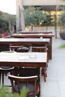 The Sanrock By Le Reve Hotels