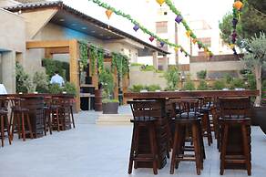 The Sanrock By Le Reve Hotels