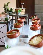 The Sanrock By Le Reve Hotels