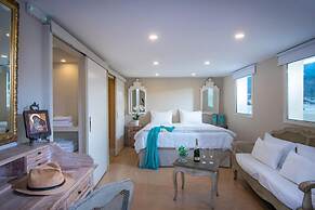 Parthenis Beach Suites by the Sea
