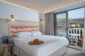 Parthenis Beach Suites by the Sea