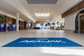 Hotel Arawak Beach Resort