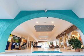 Hotel Arawak Beach Resort