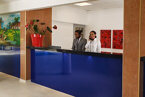 Hotel Arawak Beach Resort