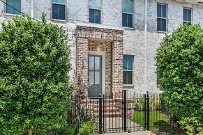 Residences Du Hosteeva